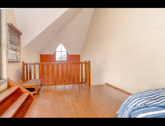 1 BEDROOM APARTMENT FOR SALE IN LONEHILL